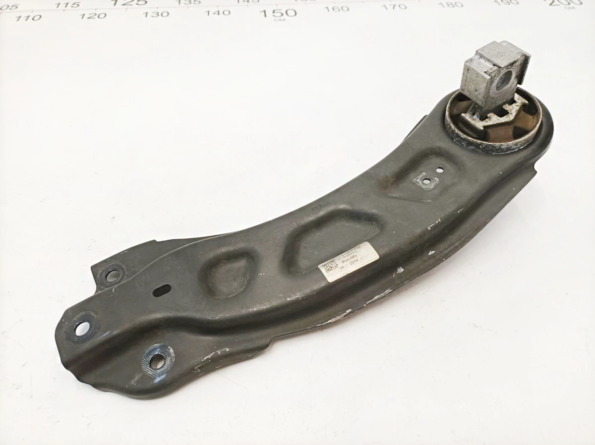 Rear right longitudinal lever Mercedes B-Class A2423500400
