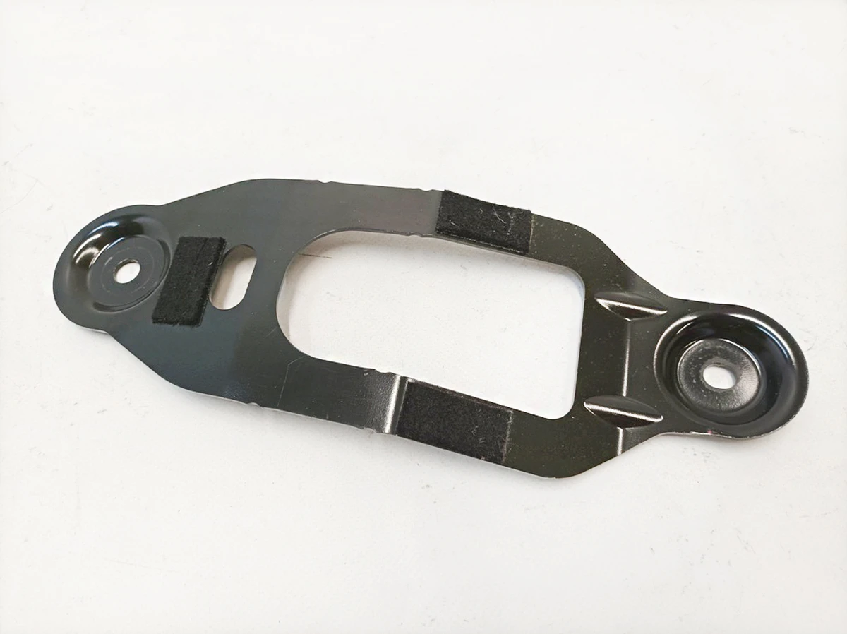 Розпірка стійки B ліва Mercedes B-Class A2426300400