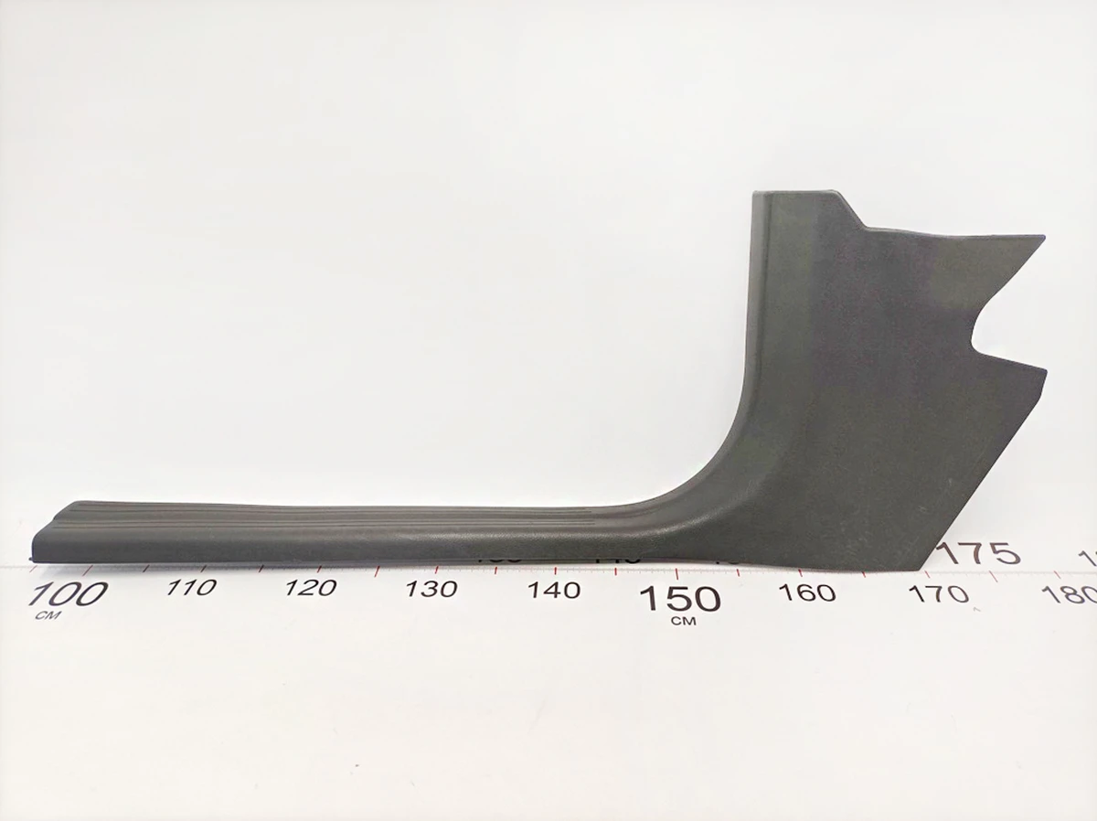 Облицовка порога стойки А внутренняя левая Mercedes B-Class A2466800106