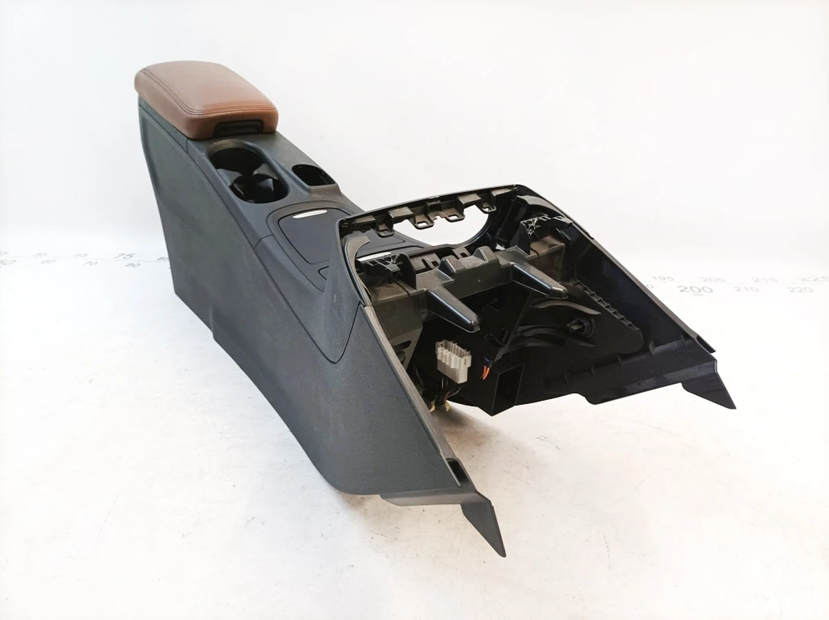 Center console assembly 9H68/204A Mercedes B-Class A2466803902