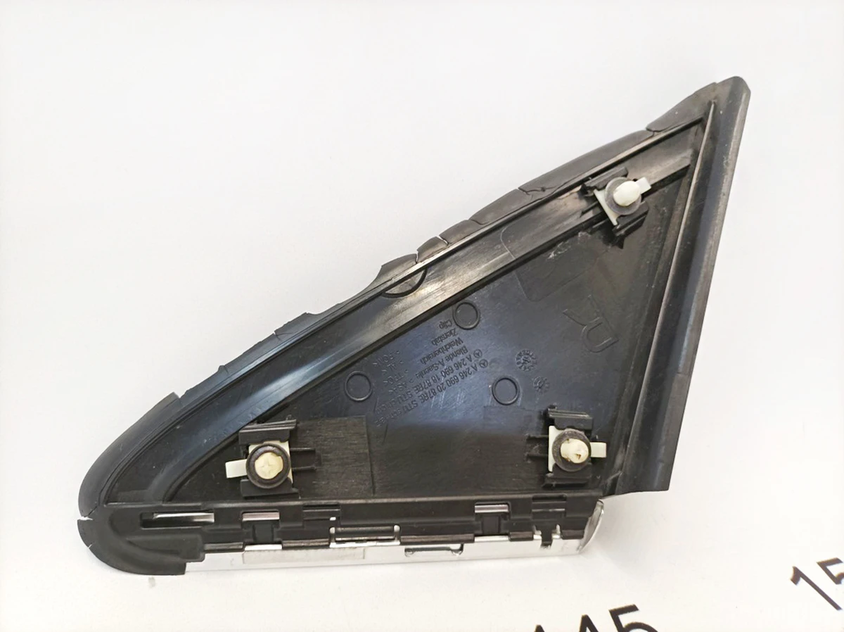 Накладка стійки A зовнішня права (пошкоджений ущільнювач) Mercedes B-Class A2466901887