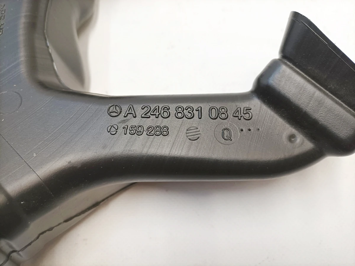 Воздуховод центральной консоли Mercedes B-Class A2468310845