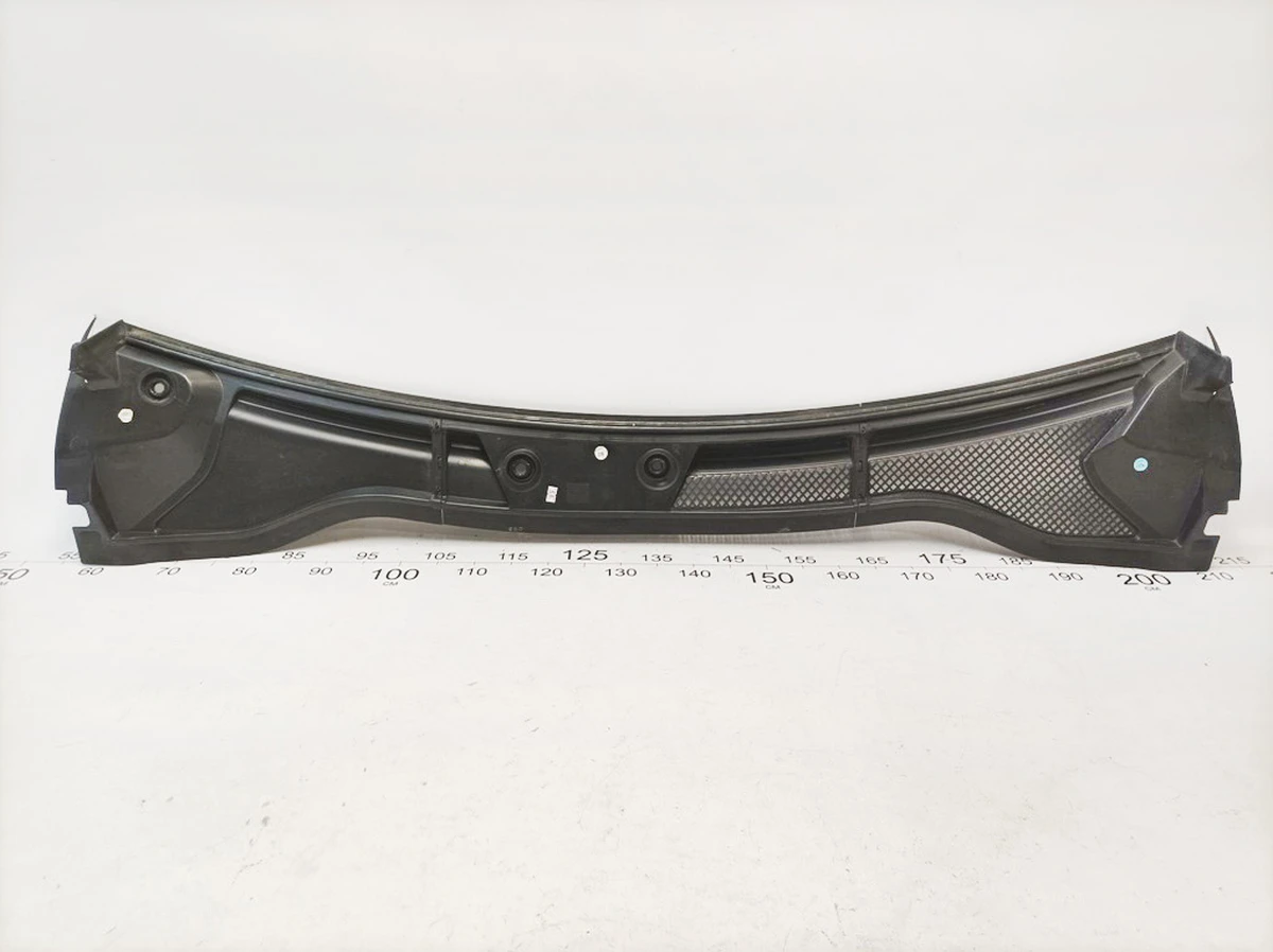 Накладка воздухозаборника в сборе A2468300700, A2468300900 Mercedes B-Class A2468350600