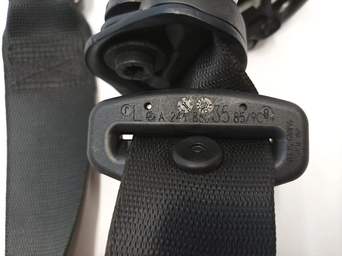 Ремінь безпеки задній лівий Mercedes B-Class A2468603585