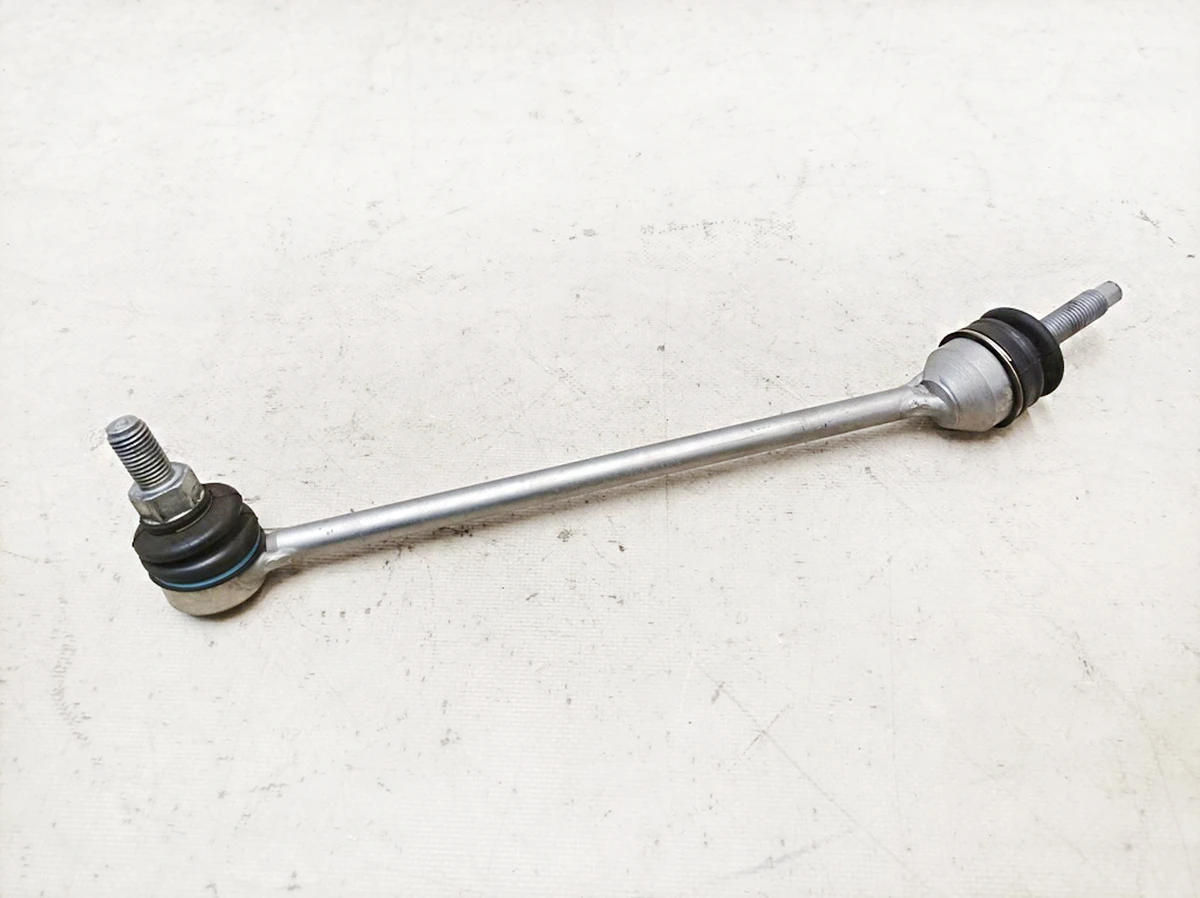 Стойка стабилизатора передняя правая Mercedes EQS A2973200600