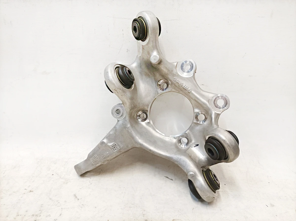 Кулак поворотний (цапфа) задній правий Mercedes EQS A2973500600