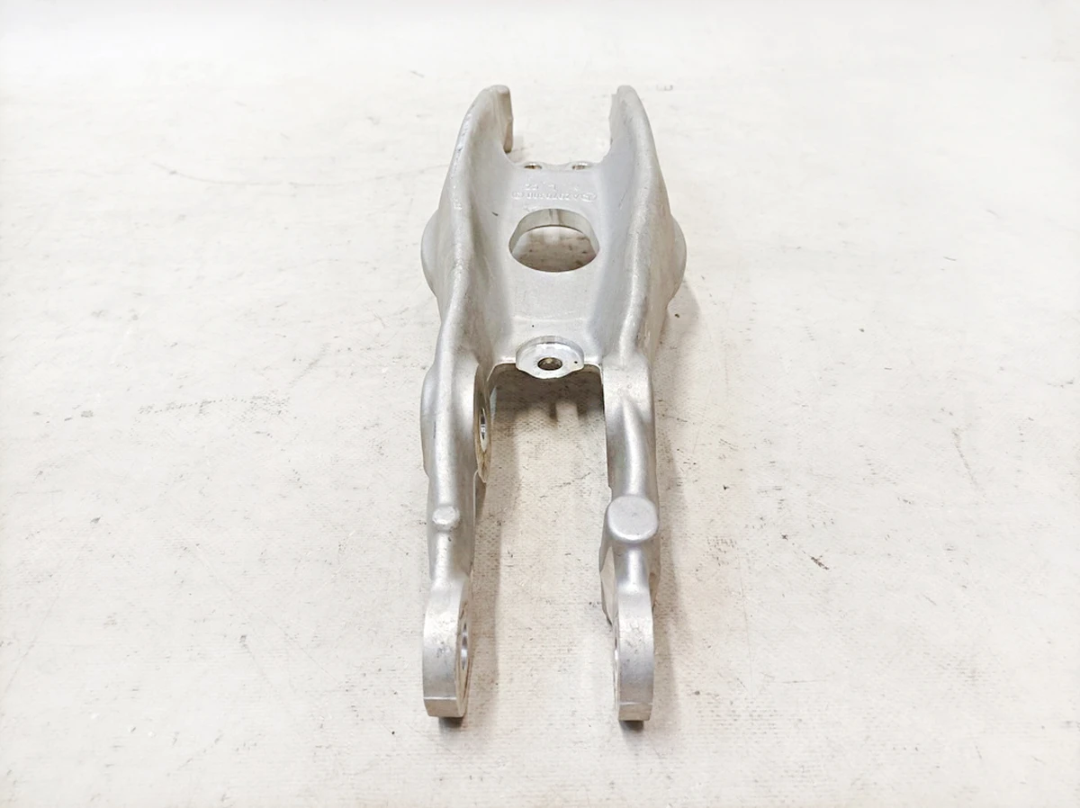 Рычаг подвески задней нижний левый Mercedes EQS A2973520300