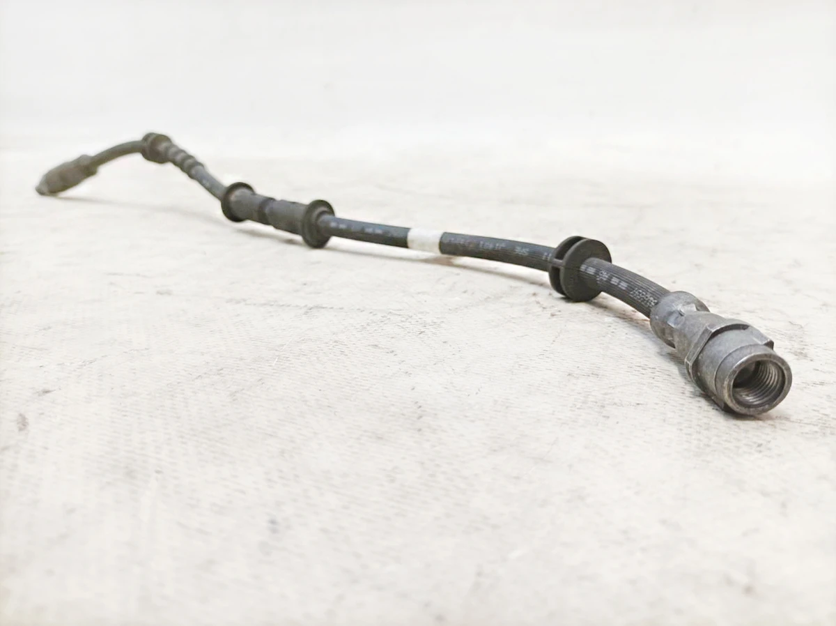 Шланг тормозной передний левый правый Mercedes EQS A2974205700