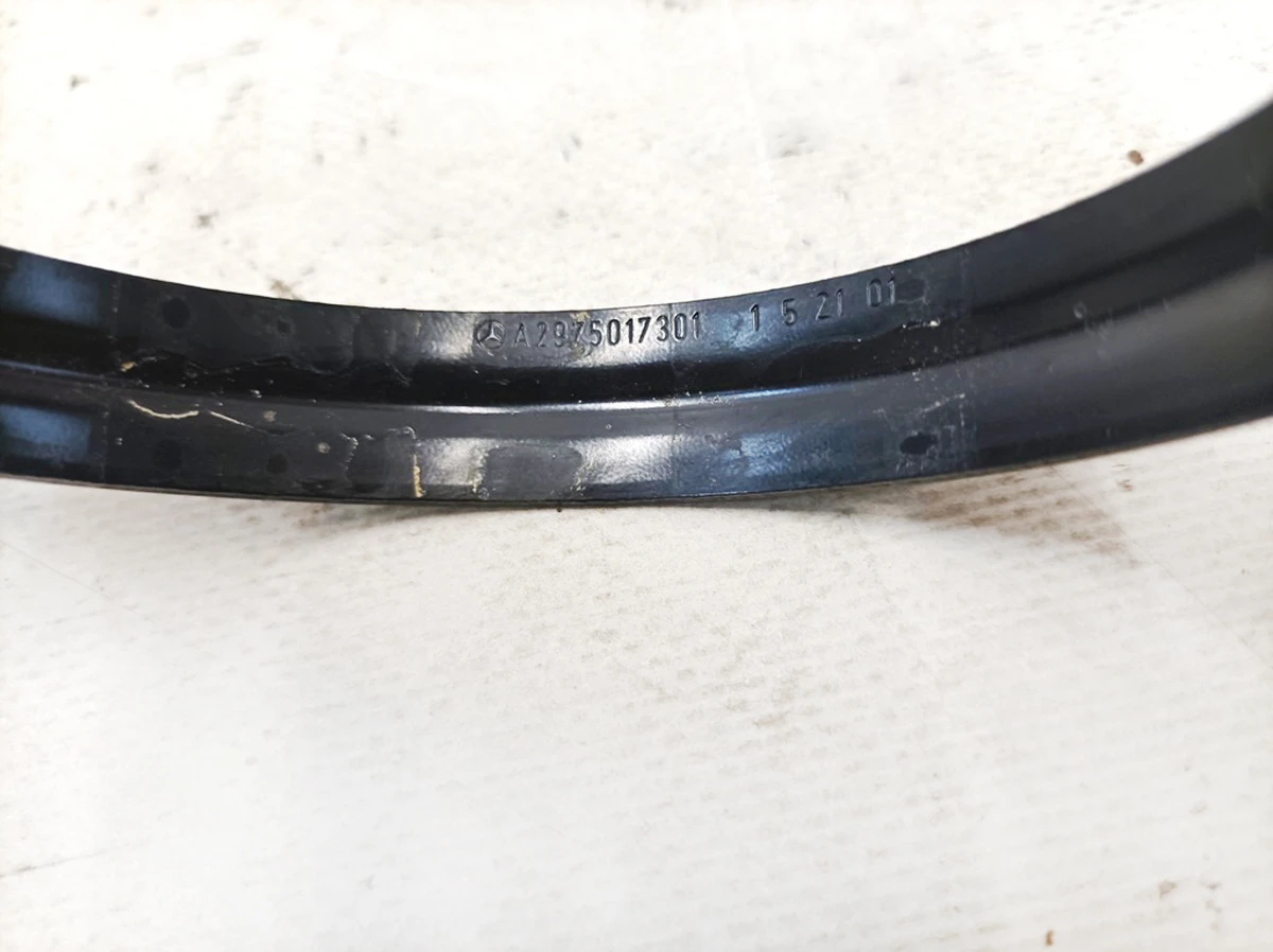 Кронштейн насоса в зборі A2975017301 Mercedes EQS A2975017101