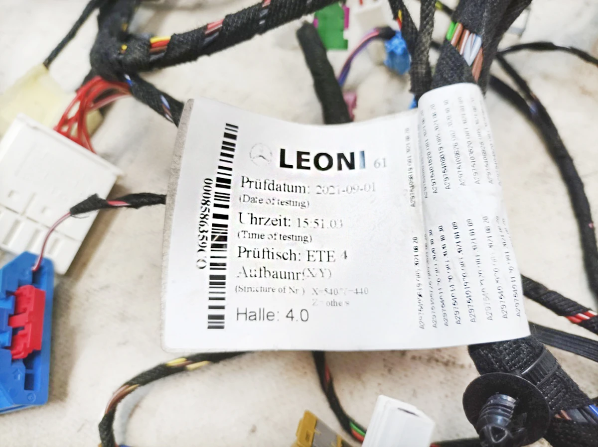 Електропроводка передньої панелі 0008586359CO Mercedes EQS 0008586359