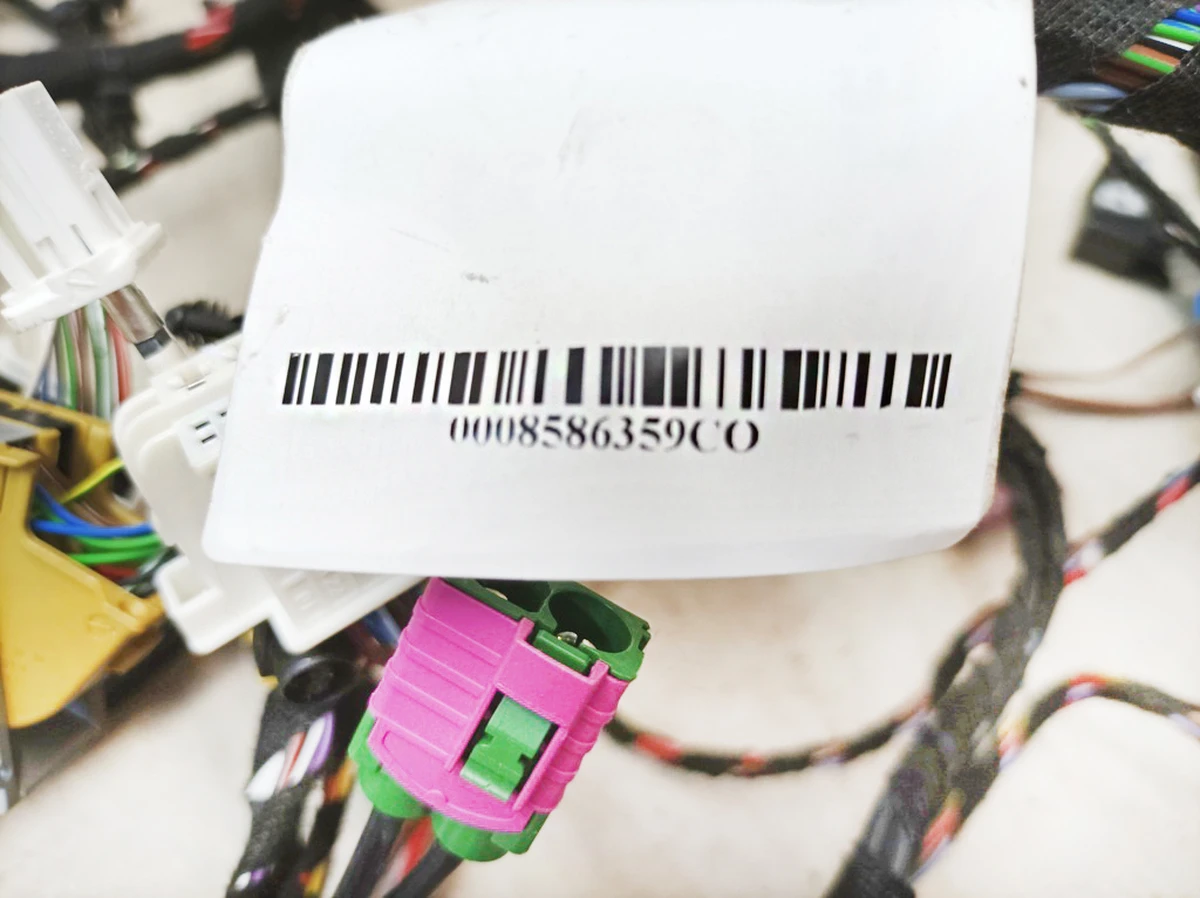 Електропроводка передньої панелі 0008586359CO Mercedes EQS 0008586359