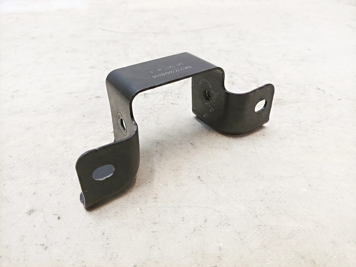 Кронштейн подрамника переднего левый Mercedes EQS A2976208301