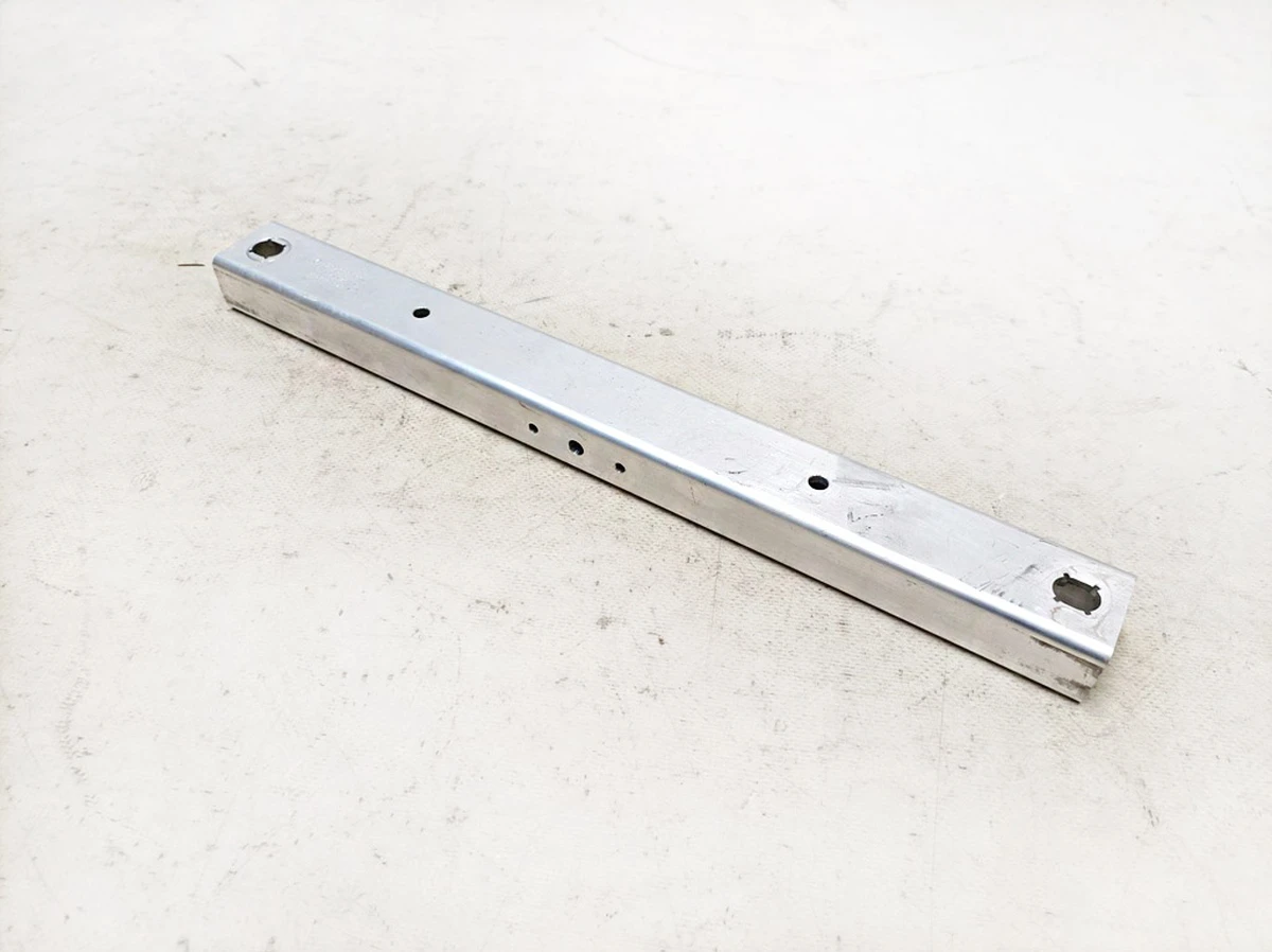 Распорка передней панели кузова левая правая Mercedes EQS A2976280300