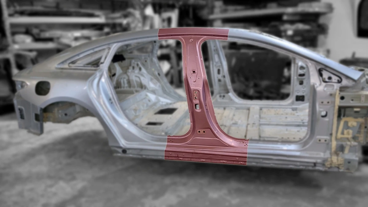 Кузов відрізна частина стійки B права 922 Hightech Silber Mercedes EQS A2976301200