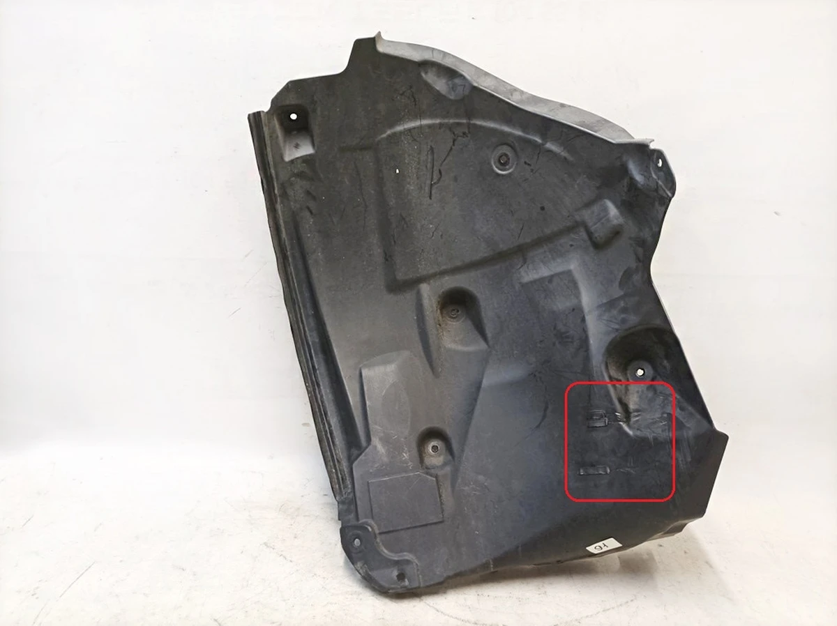 Подкрылок передний правый (задняя часть) восстановлен Mercedes EQS A2976801208