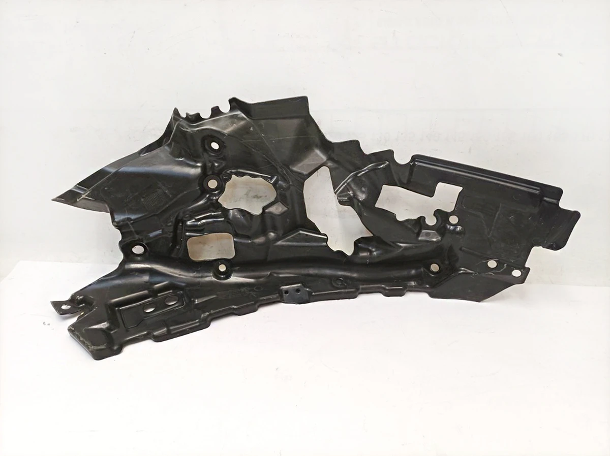 Sound insulation for the rear right wheel arch of the Mercedes EQS A2976821100