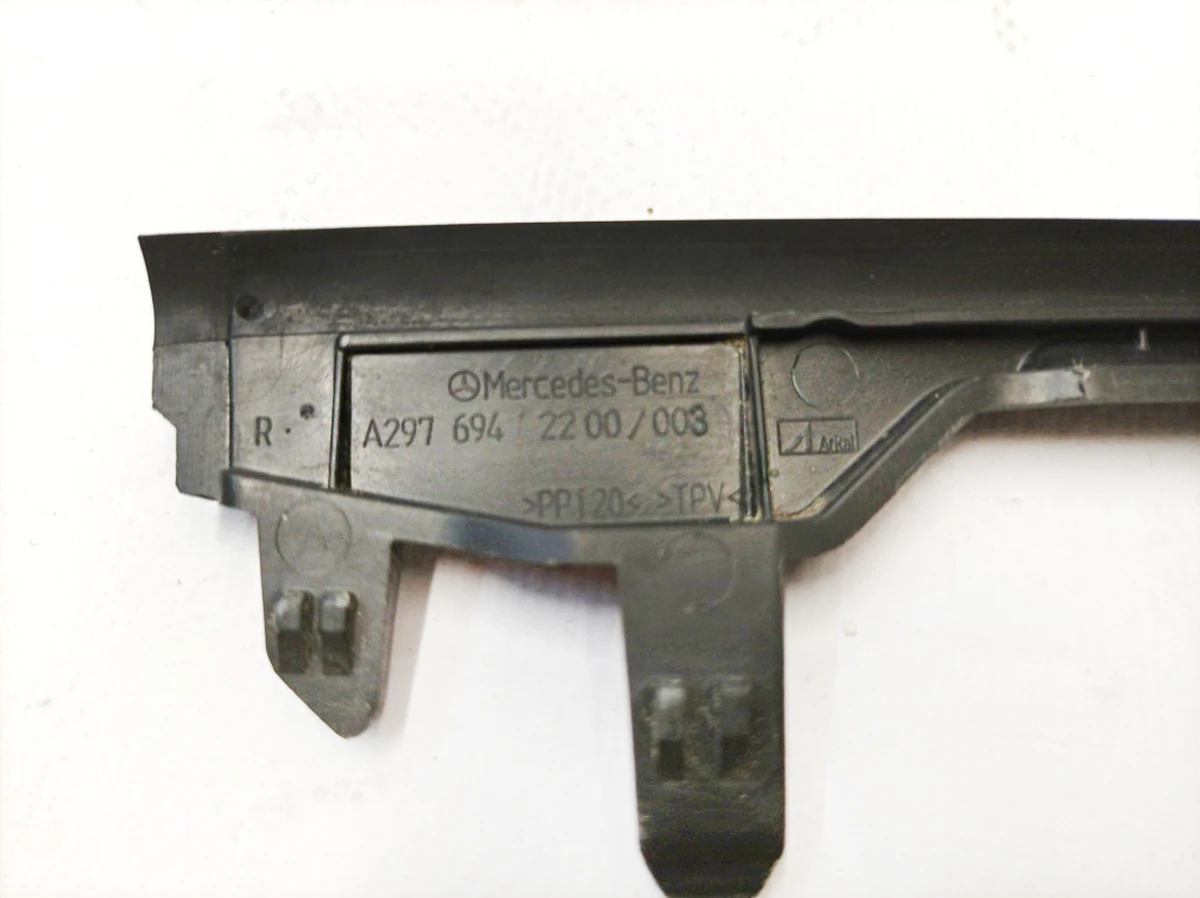 Trunk lid trim, upper right, Mercedes EQS A2976942200