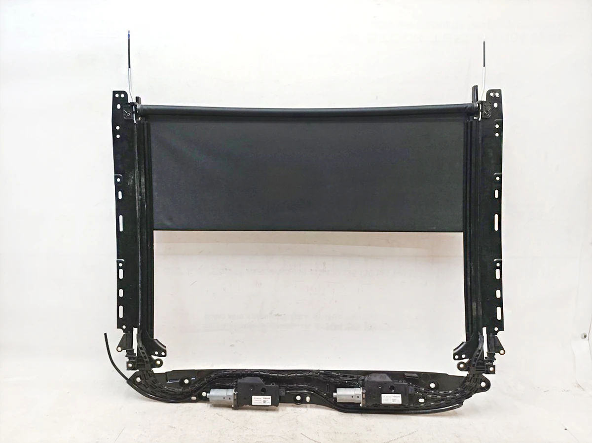 Механізм люка панорамного даху із сонцезахисною шторкою Mercedes EQS A2977801700