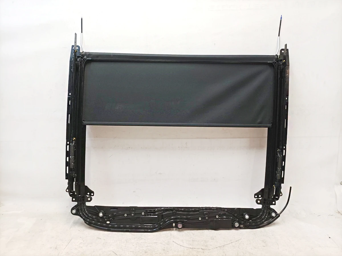 Механізм люка панорамного даху із сонцезахисною шторкою Mercedes EQS A2977801700