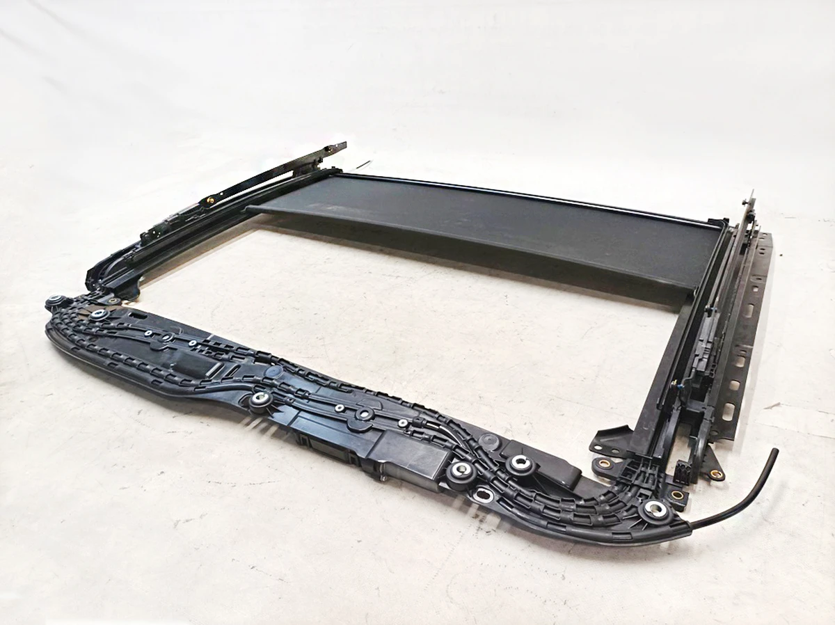 Механізм люка панорамного даху із сонцезахисною шторкою Mercedes EQS A2977801700