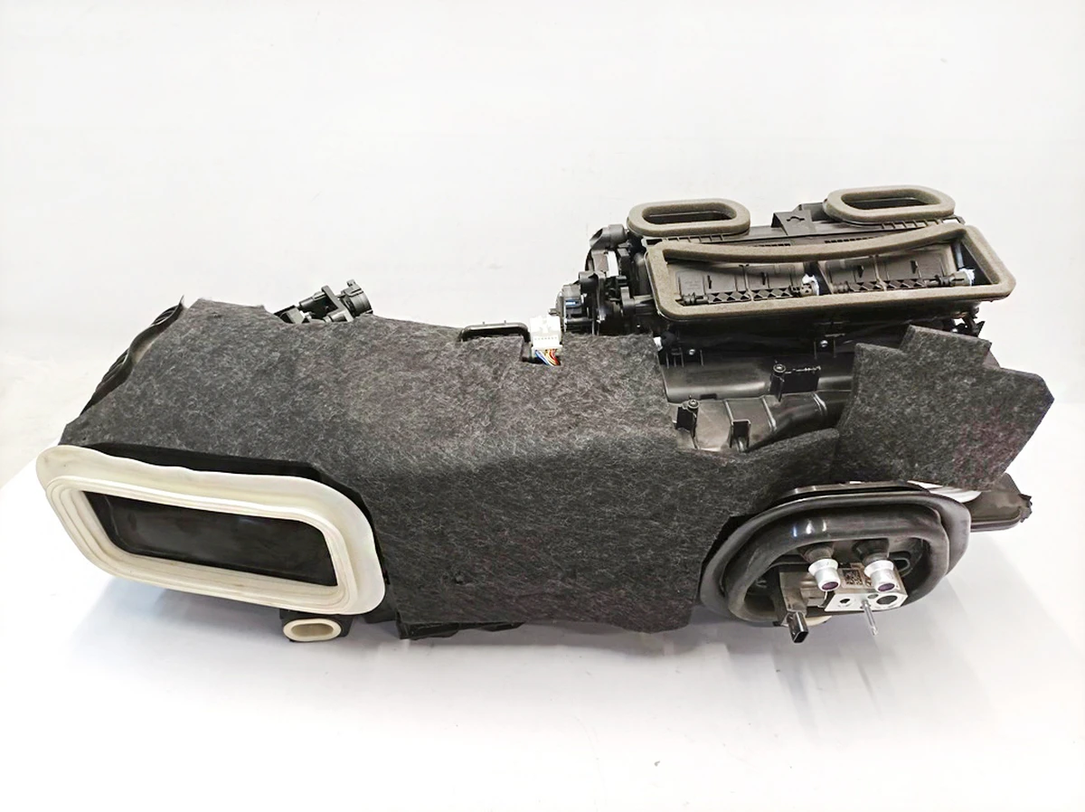 Система обогрева и кондиционирования салона (печка) в сборе Mercedes EQS A2978300200