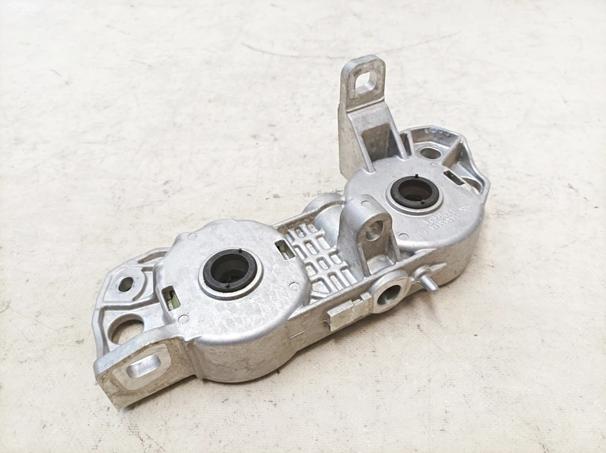 Elastomeric air conditioning compressor support right Mercedes EQS A2978306802