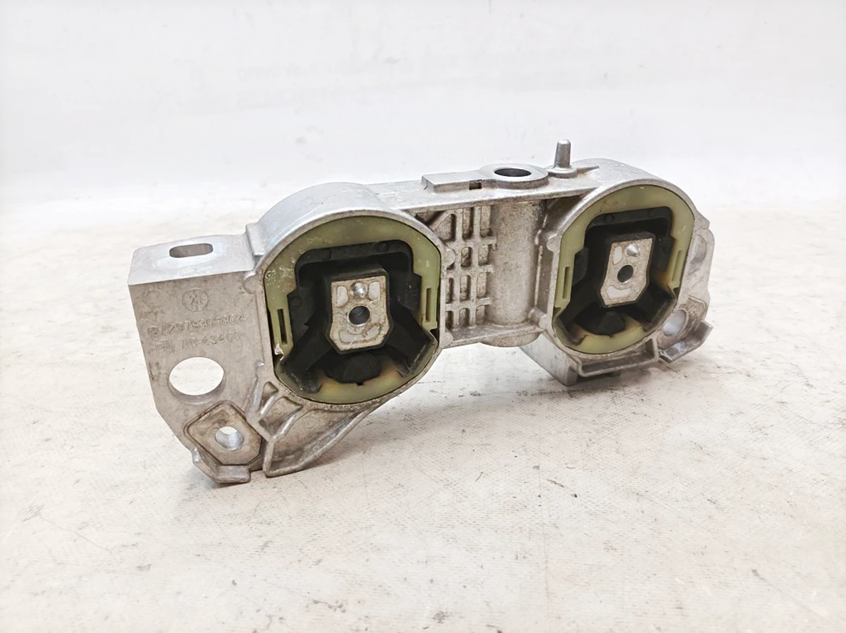 Elastomeric air conditioning compressor support right Mercedes EQS A2978306802