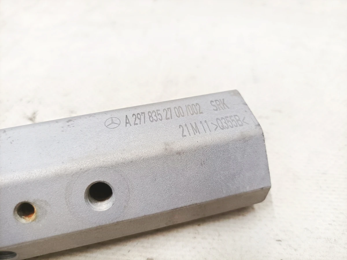 Mercedes EQS A2978352700 rear air conditioner compressor mounting bracket A2978352700