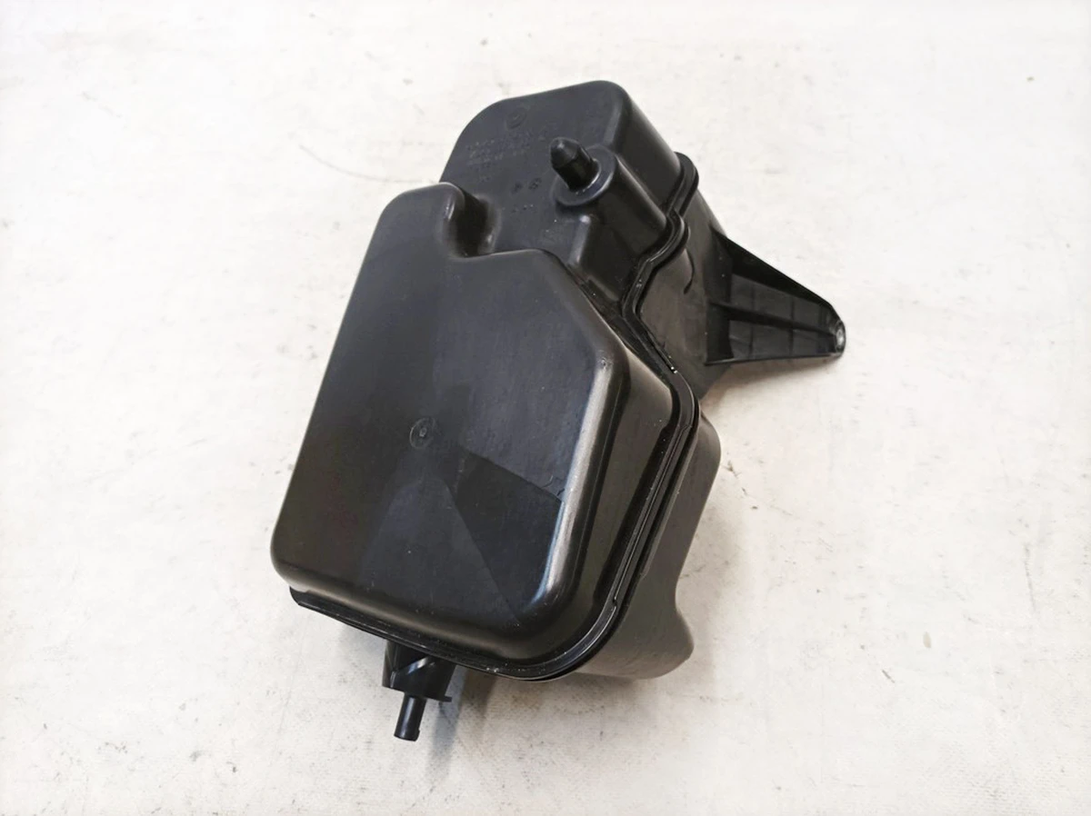 Wiper tank (one pump) Mercedes EQS A2978604400