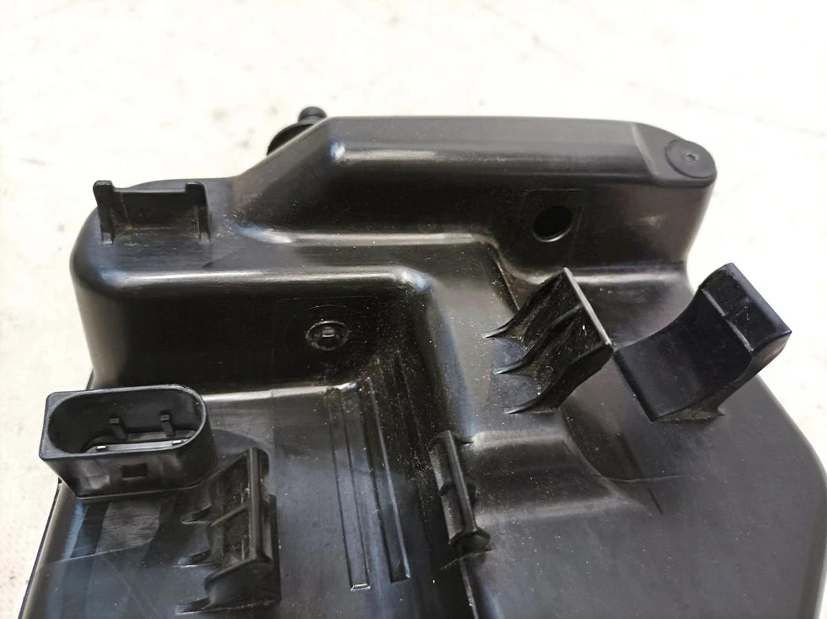 Wiper tank (one pump) Mercedes EQS A2978604400