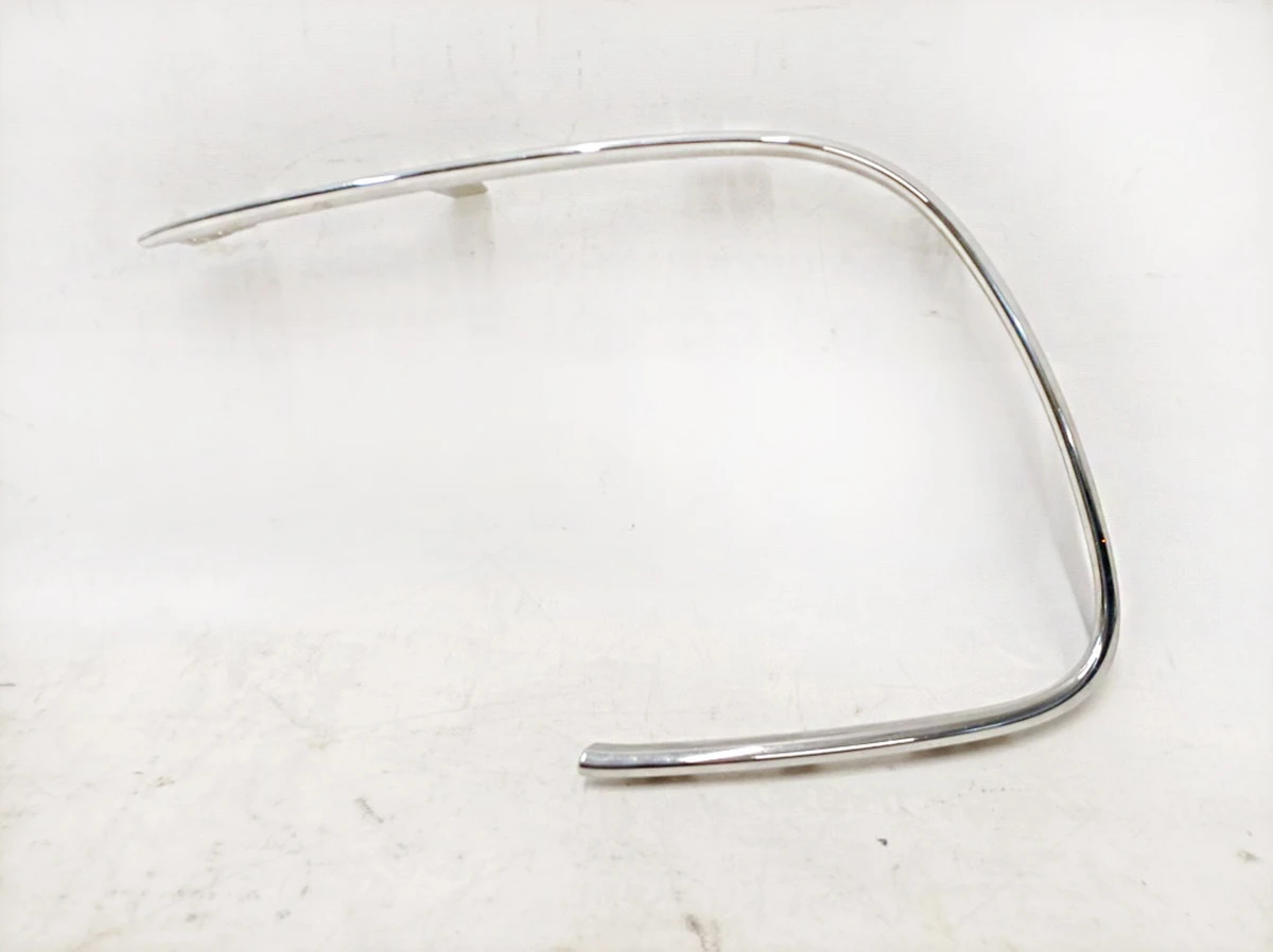 Накладка молдинг левая бампера переднего Mercedes EQS A2978853702