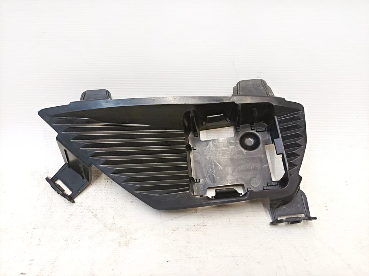 Кронштейн радара передній правий Mercedes EQS A2978856603