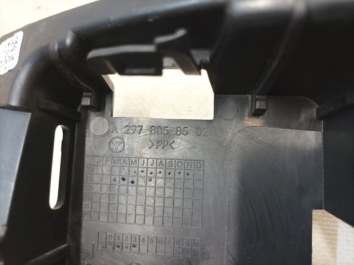 Radar sensor holder rear left Mercedes EQS A2978858502