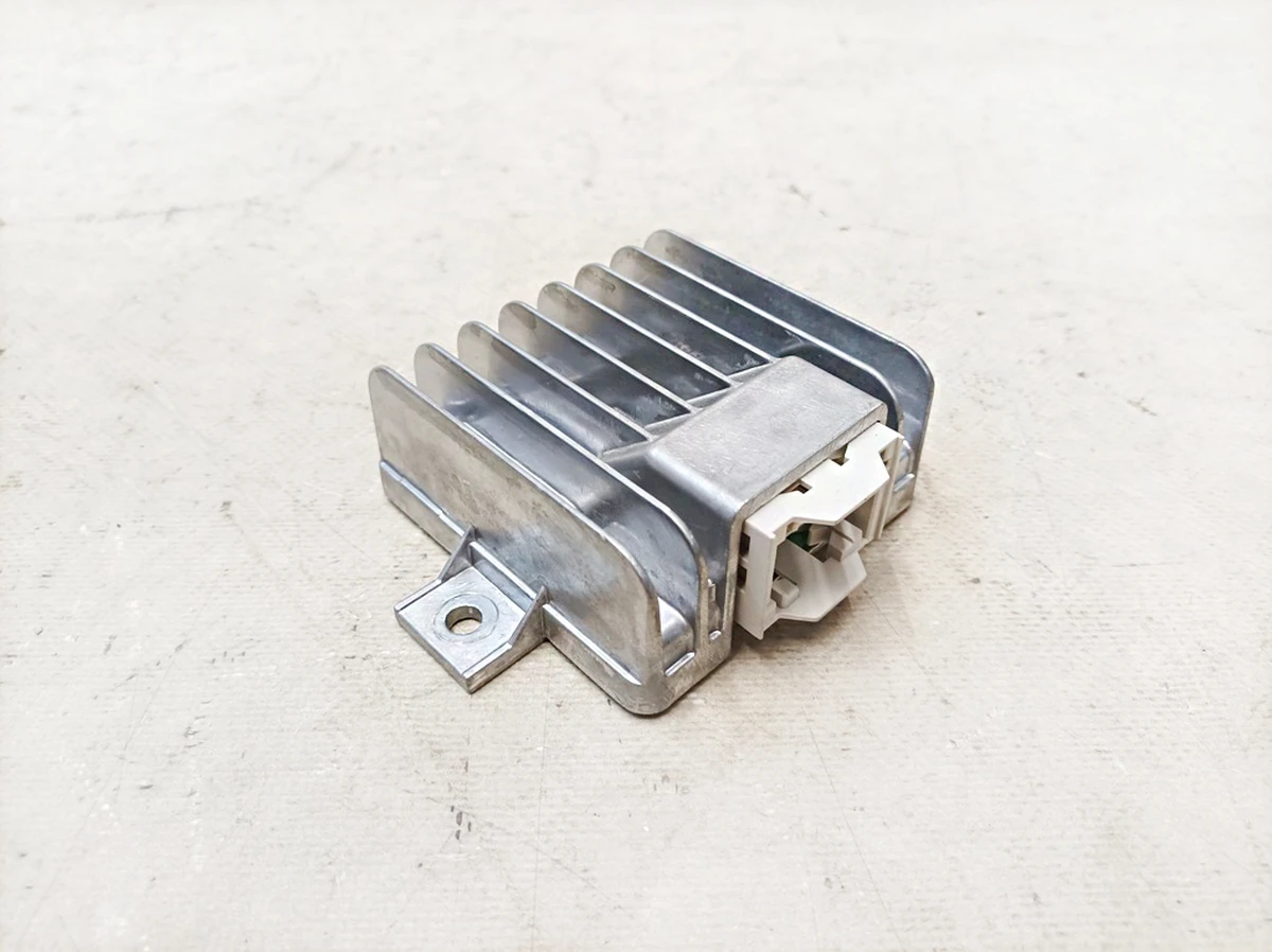 Усилитель акустической системы HARMAN Mercedes EQS A2979001411