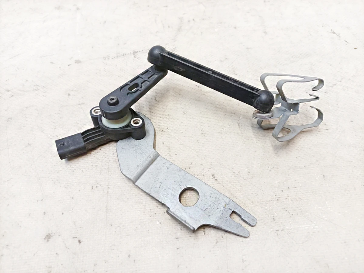 Front left turn angle sensor A0009053713 Mercedes EQS A297905050901