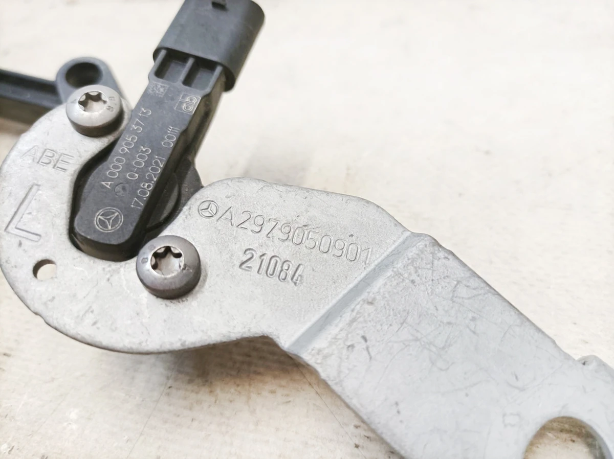 Front left turn angle sensor A0009053713 Mercedes EQS A297905050901