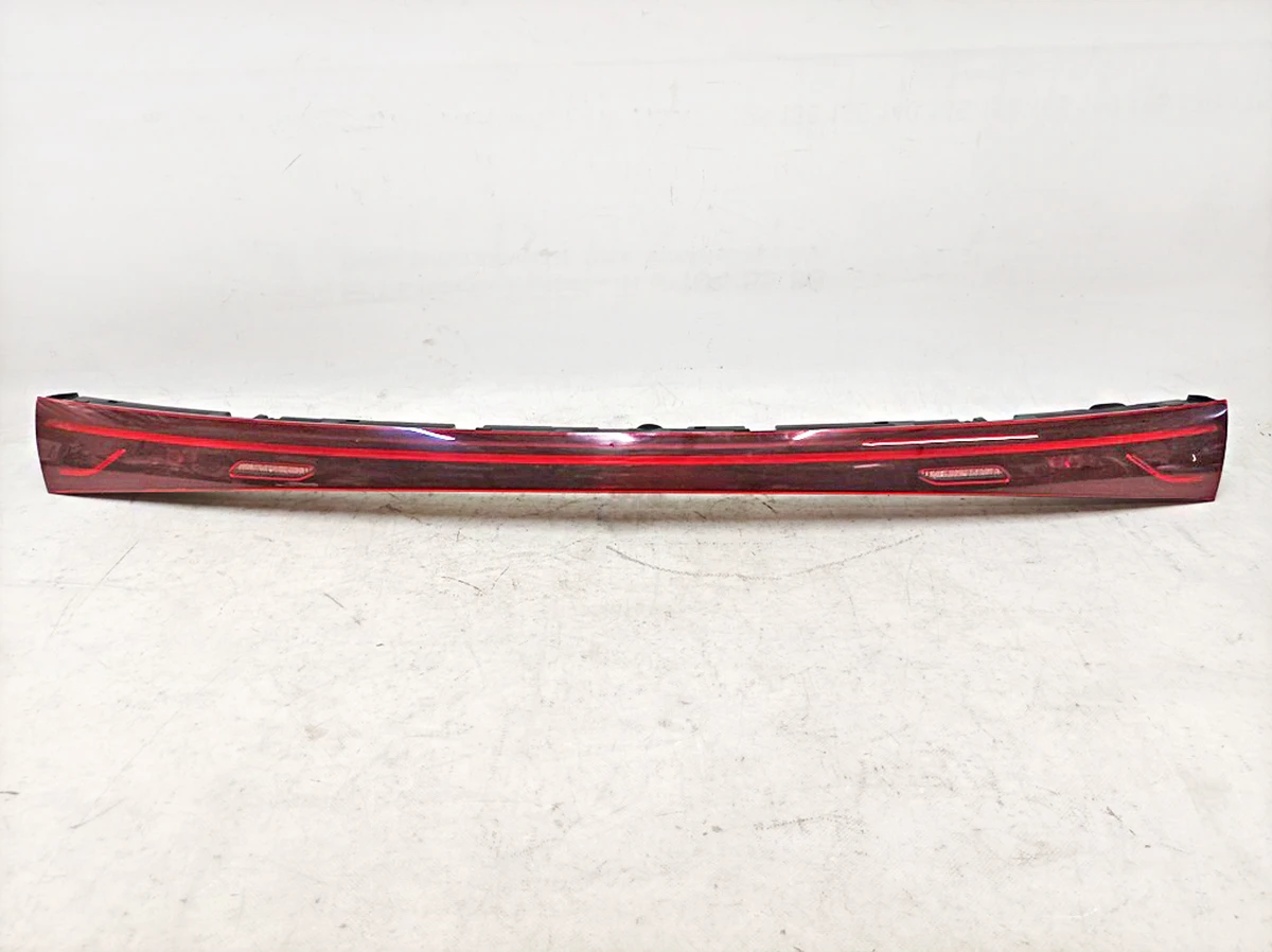 Ліхтар задній кришки багажника Mercedes EQS A2979063500