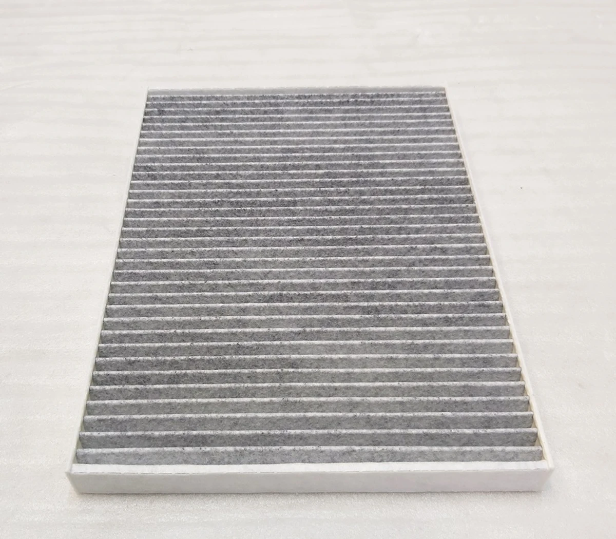 5 Фильтр климатической установки (печки) угольный Tesla Model S REST 1072736-00-B