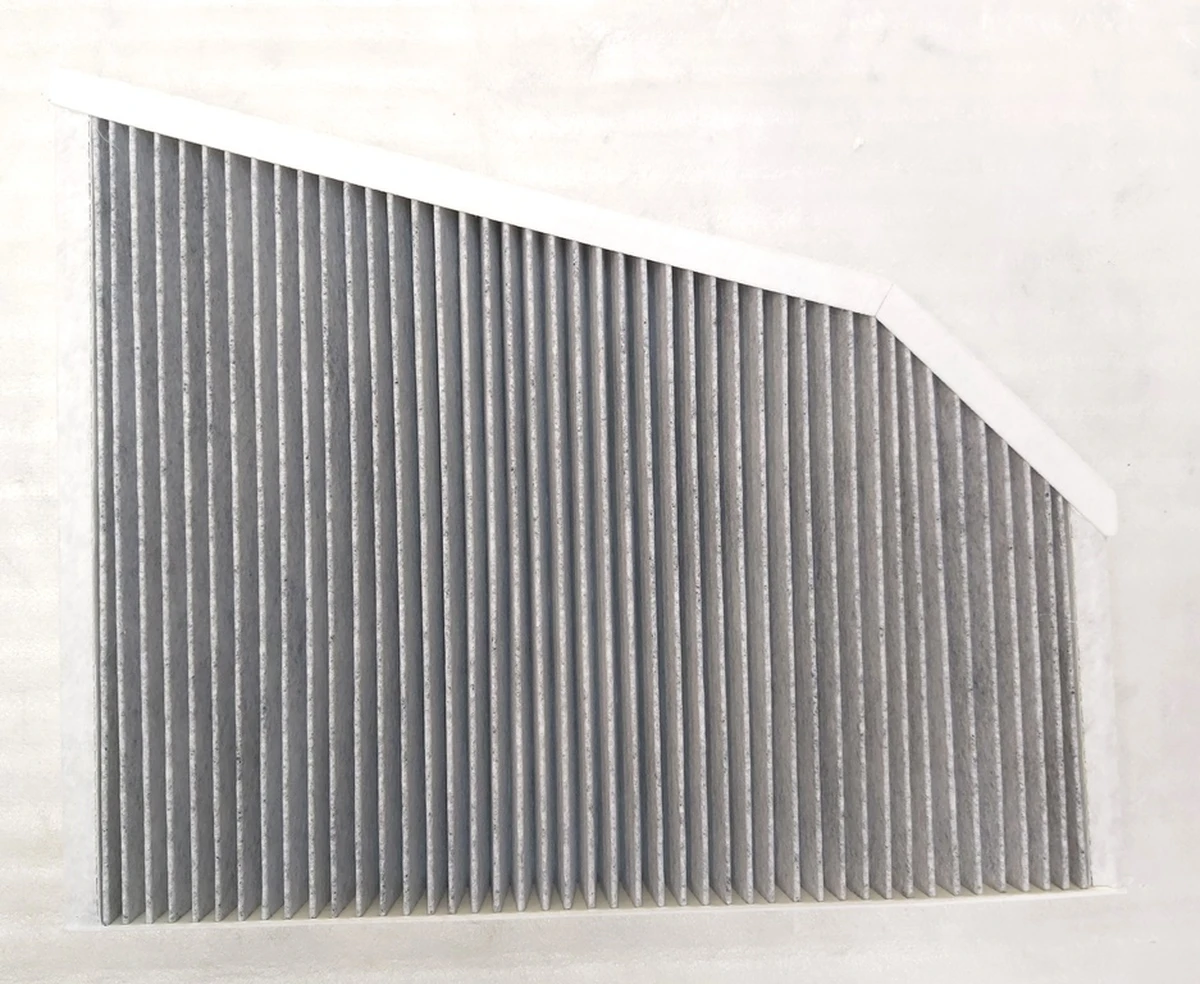 6 Фільтр кліматичної установки (пічки) вугільний Tesla Model X 1039042-00-B