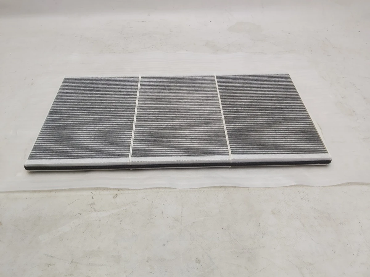 1 Фильтр воздушный салона гиппоаллергенный HEPA Tesla model S REST 1059333-00-E