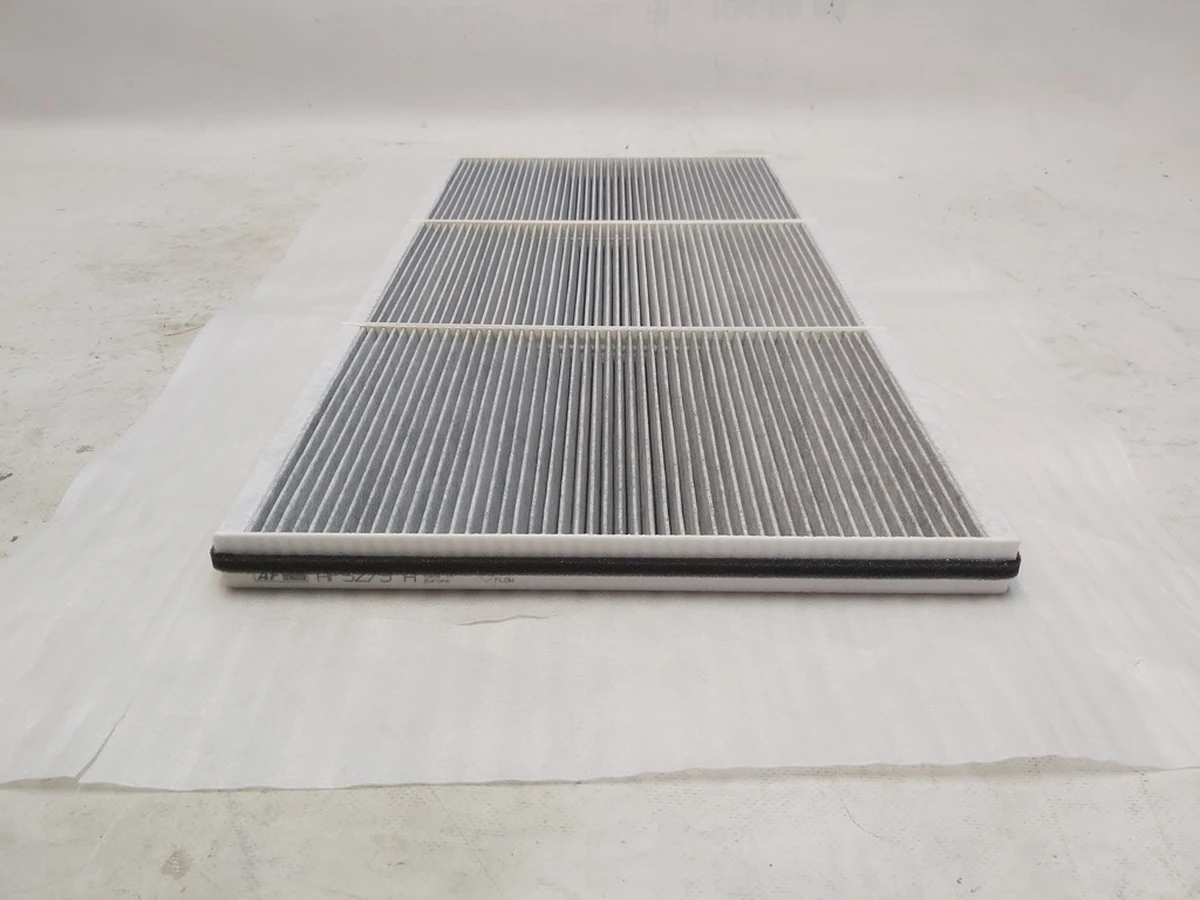 1 Фильтр воздушный салона гиппоаллергенный HEPA Tesla model S REST 1059333-00-E