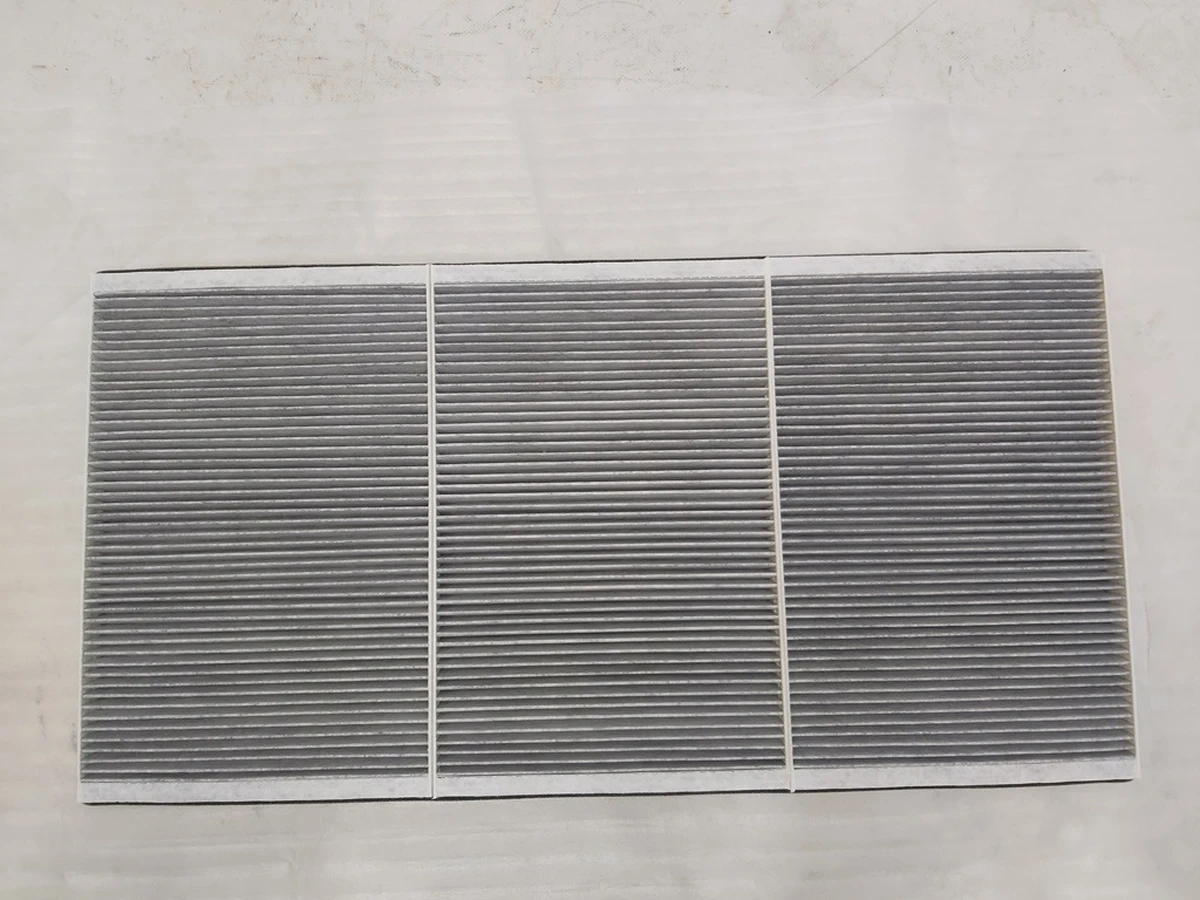 1 Фильтр воздушный салона гиппоаллергенный HEPA Tesla model S REST 1059333-00-E