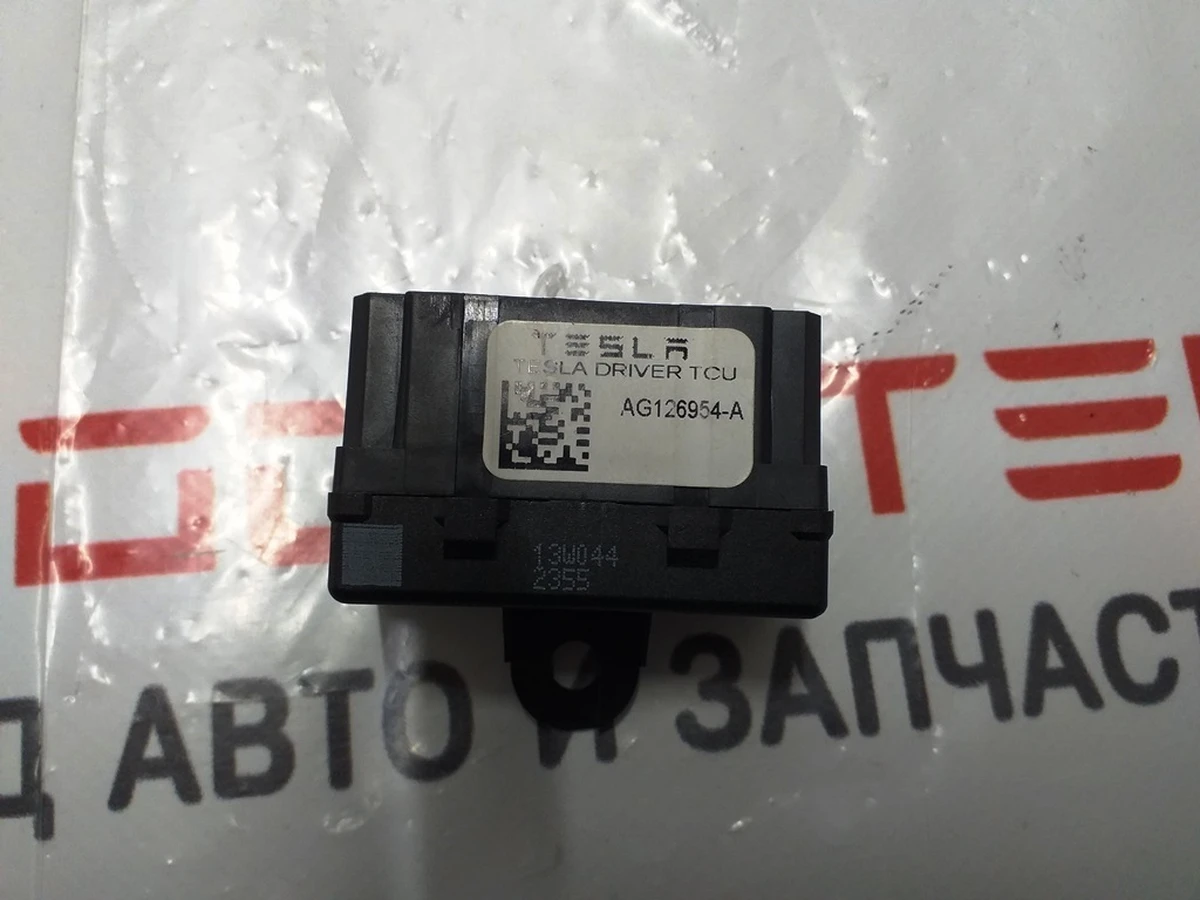 14 Модуль підігріву водійського та 2-го ряду сидінь Tesla model S, model S REST 1012077-00-A