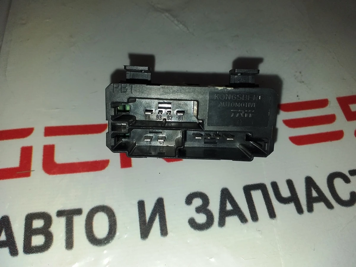 14 Модуль підігріву водійського та 2-го ряду сидінь Tesla model S, model S REST 1012077-00-A