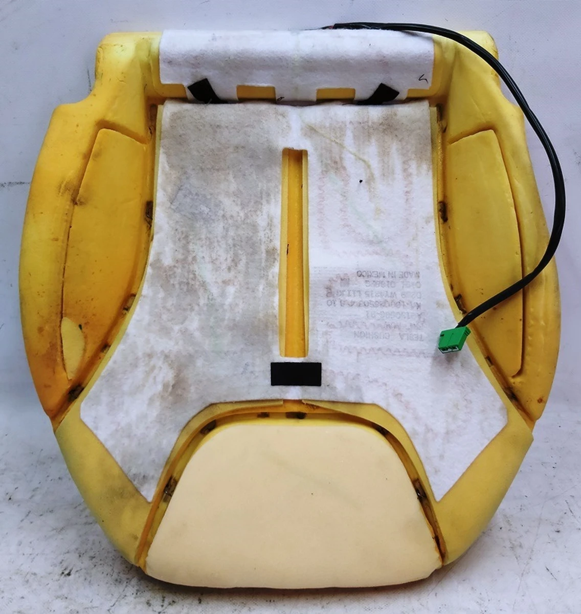 Пінний наповнювач нижньої частини пасажирського сидіння у зборі з підігрівом GEN1 Tesla model S FSBR23644