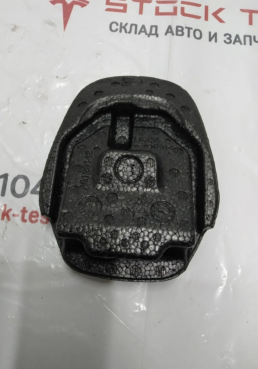 1 Tesla model S driver/passenger headrest foam filler 1013112-03-B