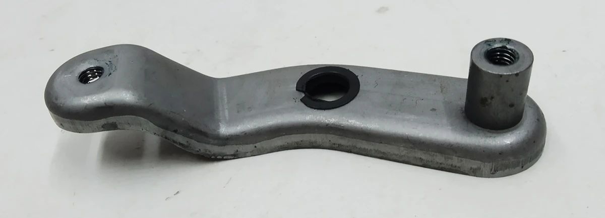 Тяга электродвигателя регулировки высоты пассажирского сиденья Tesla model X S REST 9876524-03-A