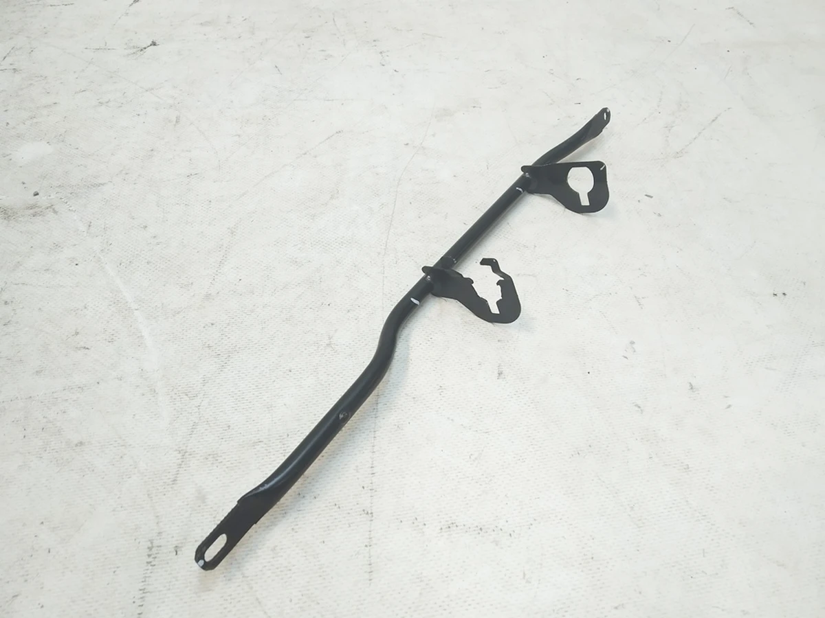 Кріплення електродвигуна водійського сидіння Tesla model S 1097786-00-A