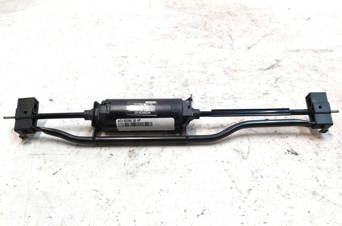 Driver's seat travel motor assy Tesla model S 4436830 07