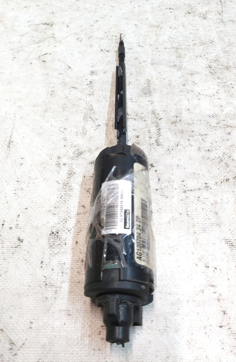 4 Електропривод полозок пасажирського сидіння некондиція Tesla model S 1013123-03-B